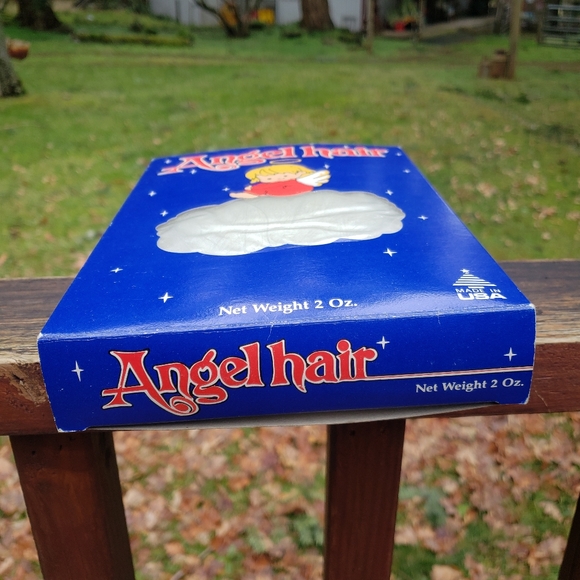 Vintage Angel Hair Spun Glass Union Wadding CO - Made In USA 2oz Box - Picture 5 of 11